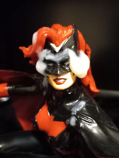 Rough night for batwoman : r/cummingonfigurines