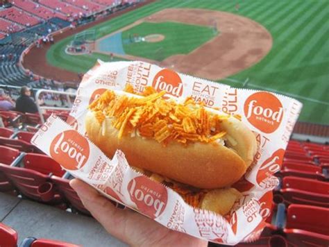 Survey Finds Busch Stadium Food, Drink Prices Above MLB Average