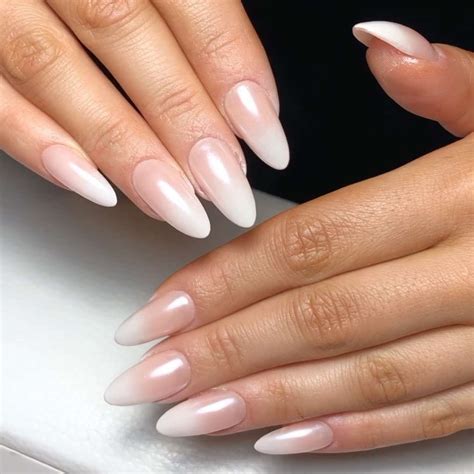 18 Chic Wedding Nail Ideas for Elegant Brides