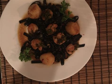 Garlic Shrimp and Scallops Recipe - Food.com
