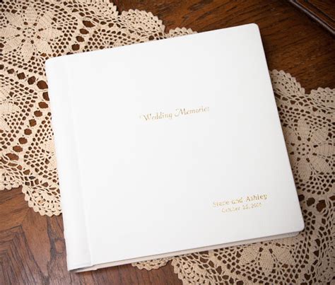 Avonlee Photography: Beautiful Leather Wedding Albums