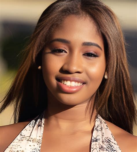 Boni Brown (Actress) Height, Age, Weight, Biography, Boyfriend, Wiki