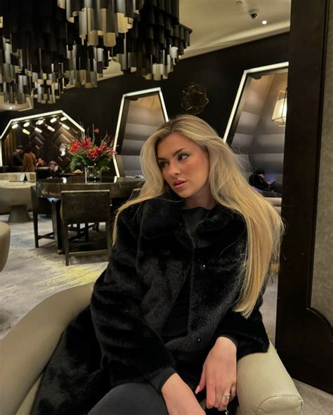 Audrey (@audreyholt_) • Instagram photos and videos