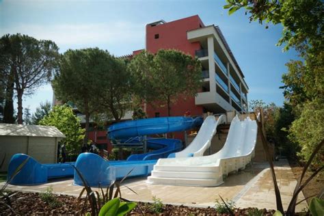 🥇 Waterpark & Water Slides Hotels in SALOU