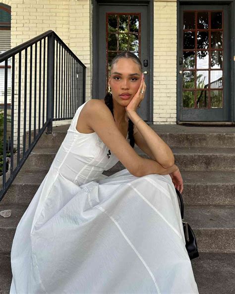 Who Is Nara Smith? All About the TikTok Creator Married to Lucky Blue Smith