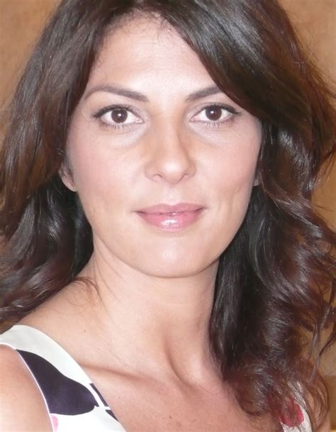 Pictures of Gina Bellman