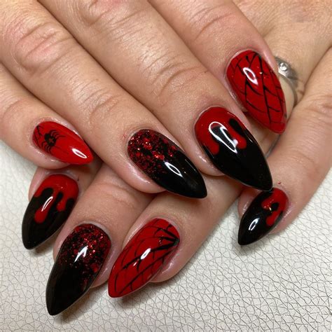 Unhas Preta E Vermelha - Unhas Decoradas Vermelhas 2025: Ideias, Tons e Aplicações