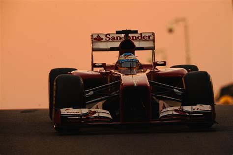 Fernando Alonso-Ferrari F138-Abu Dhabi-2013 [3072x2048] : r/F1Porn