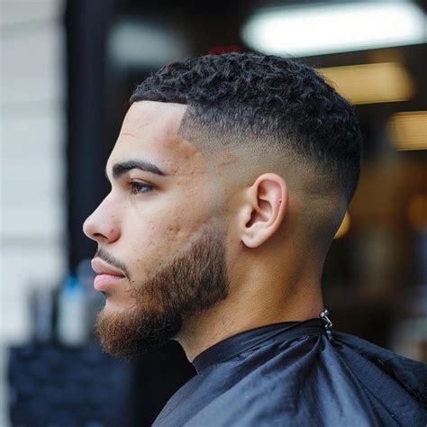 35 Ideias de Corte Low Fade para um Visual Único em 2024