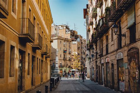 Travelettes » Is El Raval Barcelona’s coolest neighborhood?