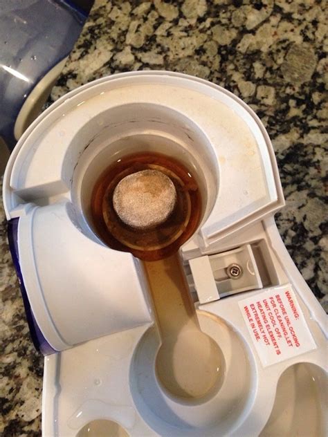 Easy way to clean a humidifier