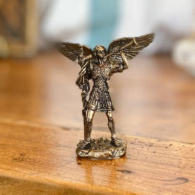 4" Archangel Gabriel Statue – Crossroads Collective