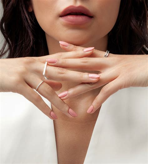 The Top 9 Reasons Why Your Nails Stopped Growing
