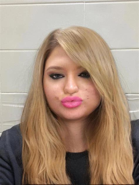 Somone please force this closet sissy out the closet, in to chastity