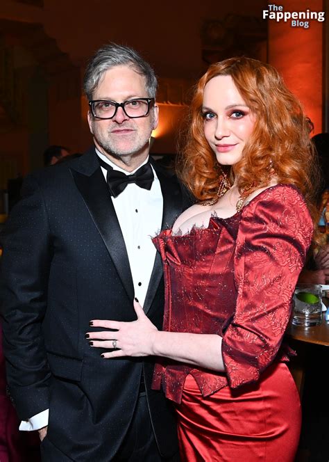 Christina Hendricks / actuallychristinahendricks Nude Leaks OnlyFans