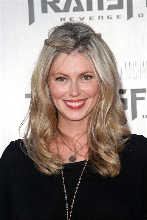 Pictures of Diora Baird