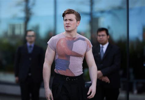 Kit Connor Revela su Sexualidad, Habla de su Salida del Clóset y el