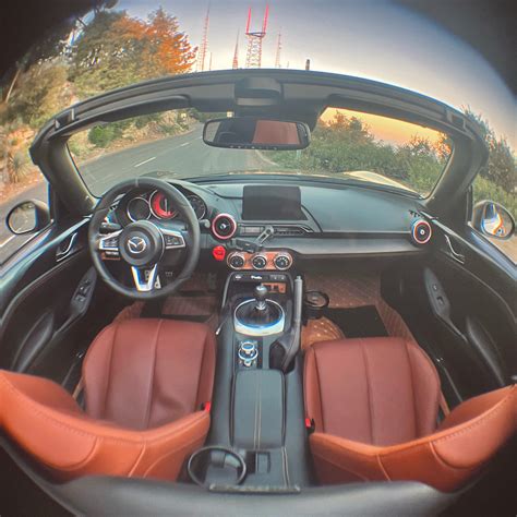 Loving this interior shot : r/Miata