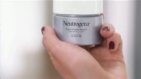 Neutrogena Rapid Wrinkle Repair TV Commercial, 'One Week' Featuring ...