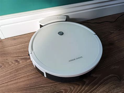 Обзор HONOR CHOICE Robot Cleaner R1. Доступный робот-пылесос для сухой ...