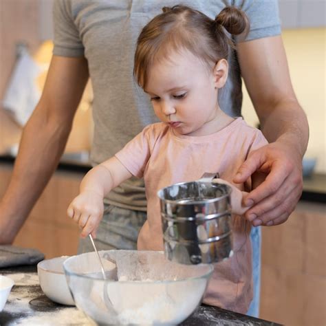photo close  kid mixing  spoon