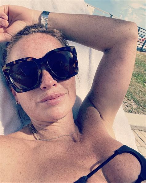 Mina Starsiak Hawk Bikini Photos: Sexiest Swimsuit Pictures | Closer Weekly