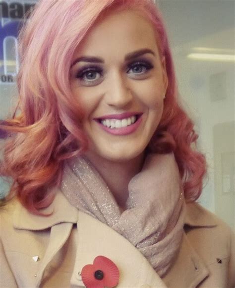 Pin by mari on Katy Perry