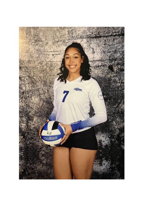 Carmella Jones, | Prep Dig