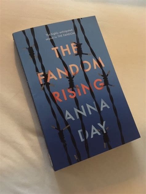 Review: The Fandom Rising by Anna Day - 'She is too fond of books and ...