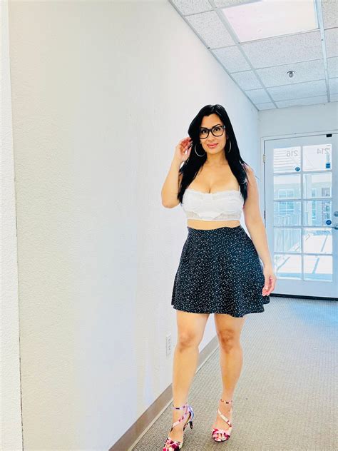 Treasure Passion added a new photo. - Treasure Passion