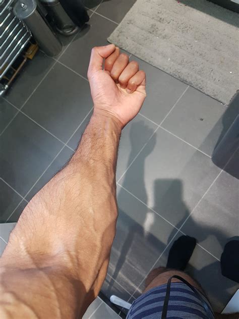 You guys liked my right forearm (thanks btw). How is my left? : r