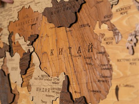 Как сделать современную карту мира из ценных пород дерева в старом стиле