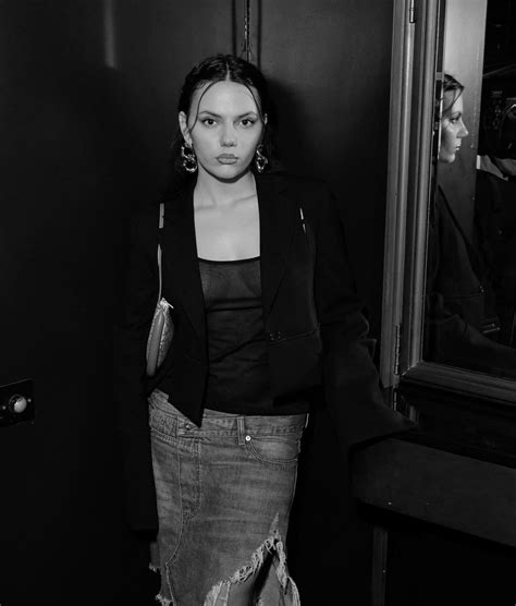 Dafne Keen Live Stream Video and Photos 02/12/2023 • CelebMafia