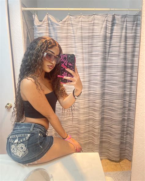 Instagram photo by Aya tanjali • May 21, 2022 at 10:14 AM