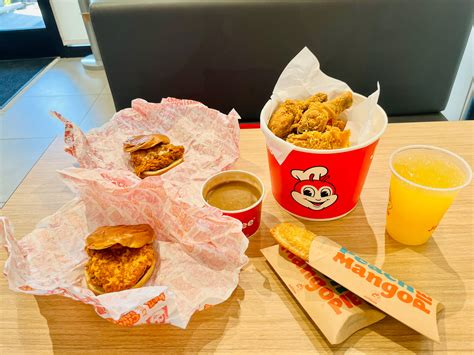 Philadelphia’s new Jollibee is a ‘gateway to Filipino culture’ - On top