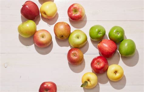 14 Different Types of Apple Varieties - Extra Helpings