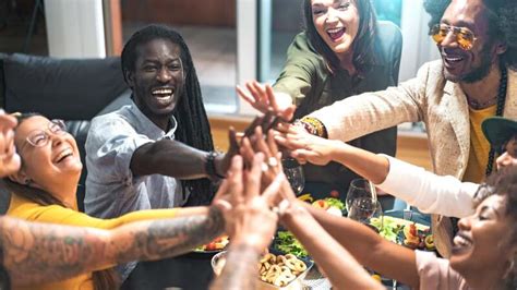 communal living    answer lifehacker