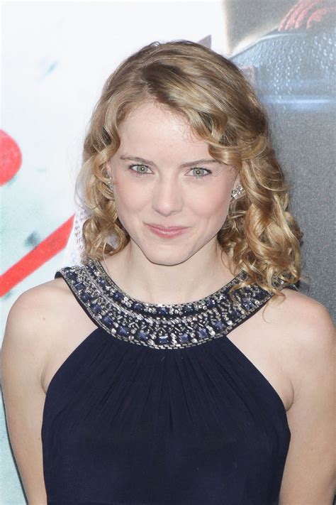 Pictures of Laura Wiggins