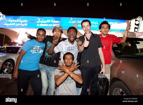 Nightlife Jeddah Saudi Arabia Arabian boys youth Stock Photo - Alamy