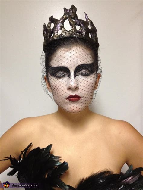 Hand made Black Swan costume | Best DIY Costumes - Photo 3/3