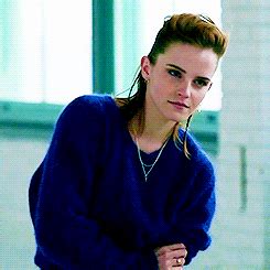 Emma Watson Angry GIFs - Find & Share on GIPHY