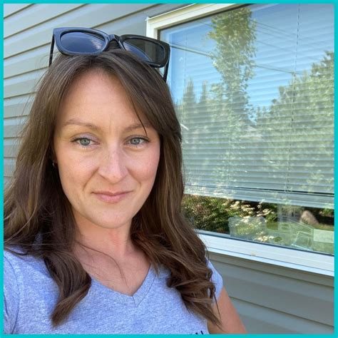 Users are flocking to forum socialmediagirls for exclusive creator content 7