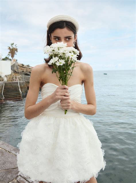Short Wedding Dresses Uk