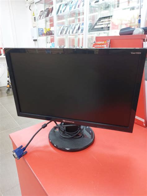 Купить Монитор 19' Packard Bell viseo 19dx Б/У за 0 руб. — состояние 9/10