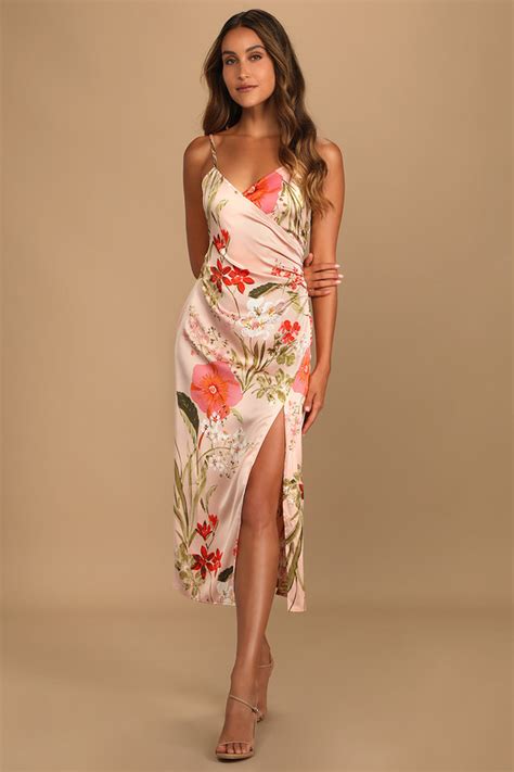 Beach Wedding Attire For Women Guest
