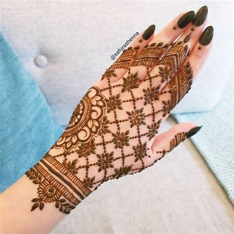 Mehndi Design Arabic Back Side