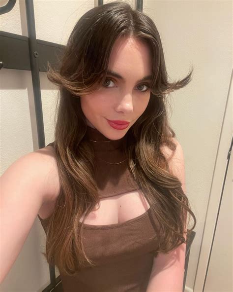 MCKAYLA MARONEY – Instagram Photos and Video 11/07/2022 – HawtCelebs