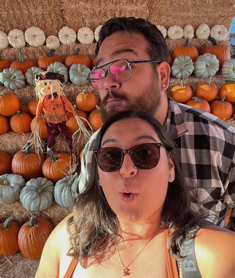 Andrea Lopez ☾ | March is the month of new blooms & I did just that 💐🥲