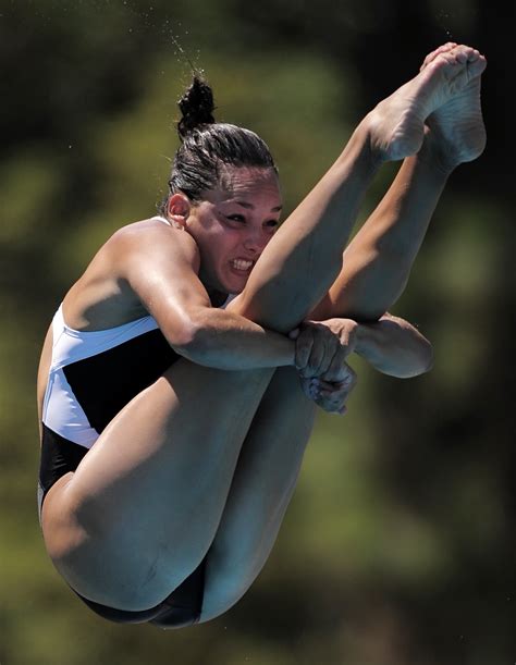 The Candid Girls Phenomenon: A Deep Dive Image 8