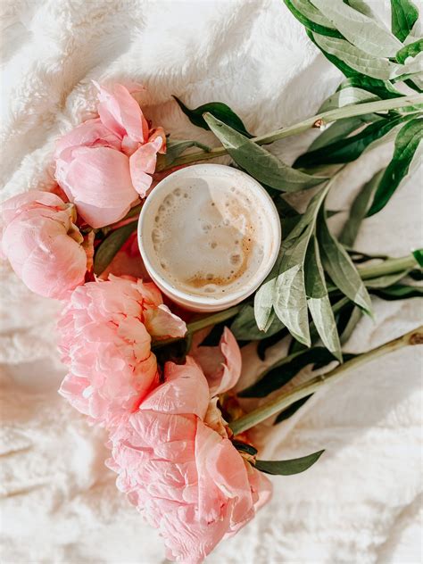 Download Real Floral Coffee Cup Wallpaper | Wallpapers.com